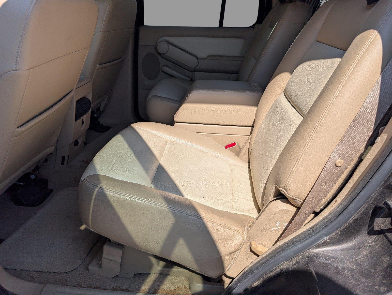 Used 2006 Mineral Grey Metallic Ford Eddie Bauer image 33