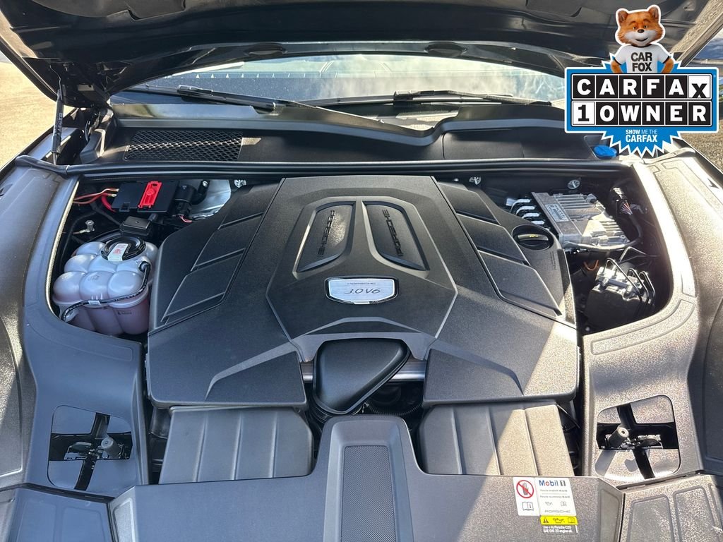 Used 2023 Black Porsche  image 23