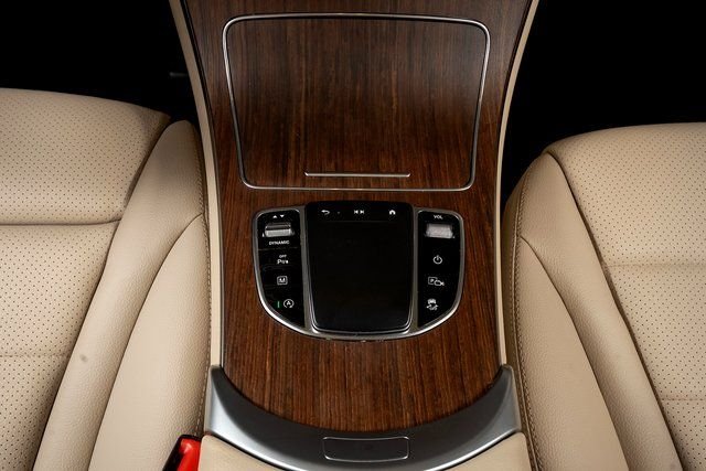 2022 Mercedes-Benz GLC GLC300 - Photo 34