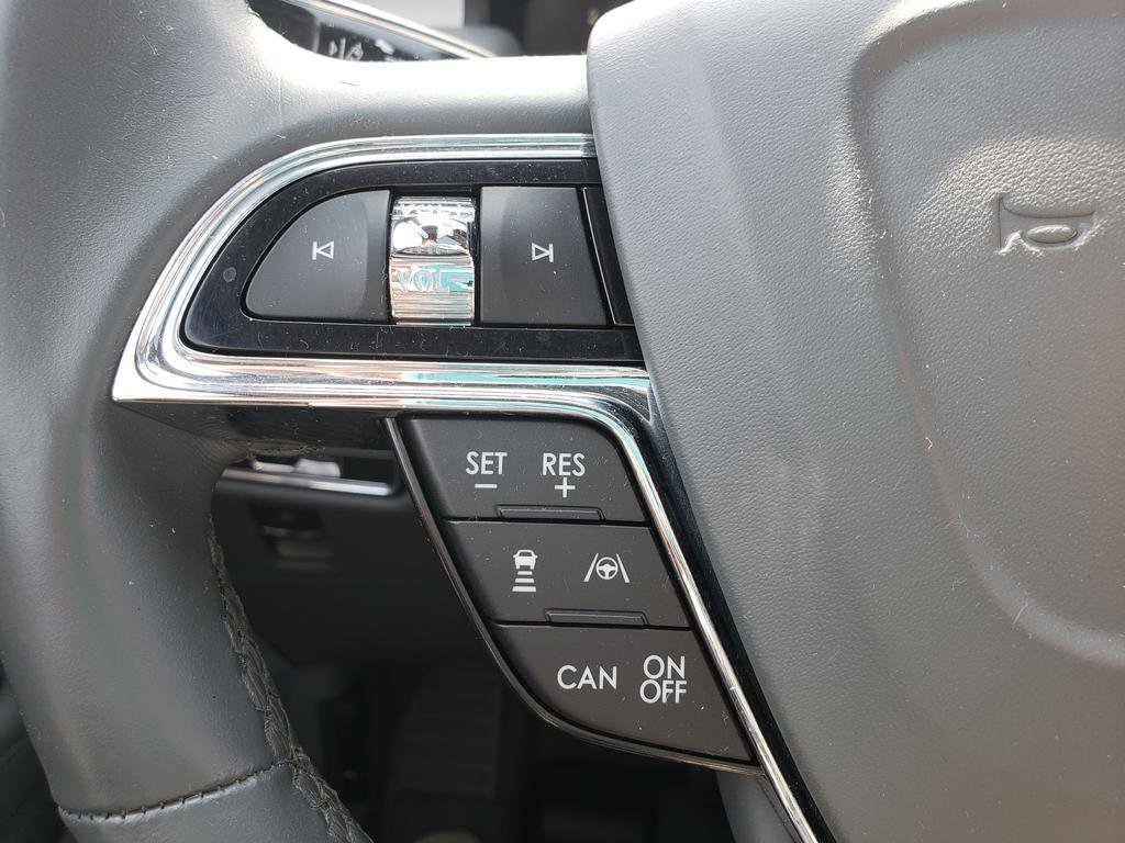 Used 2021 Black Lincoln Reserve image 24