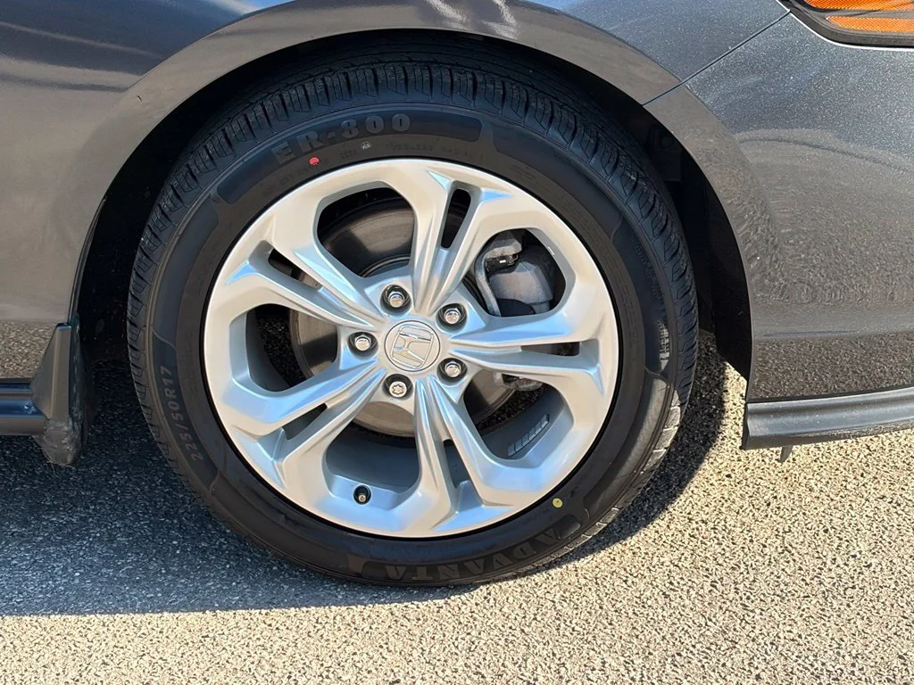 2023 Honda Accord LX - Photo 12