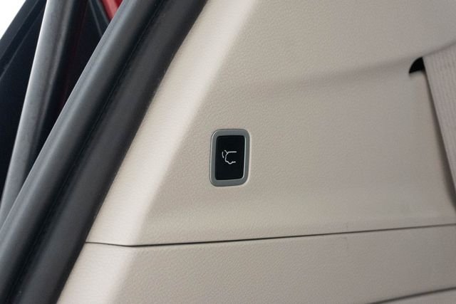 Used 2024 Red Chrysler Touring L image 23