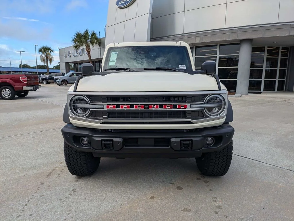 New 2026 Wimbledon White Ford Outer Banks image 9