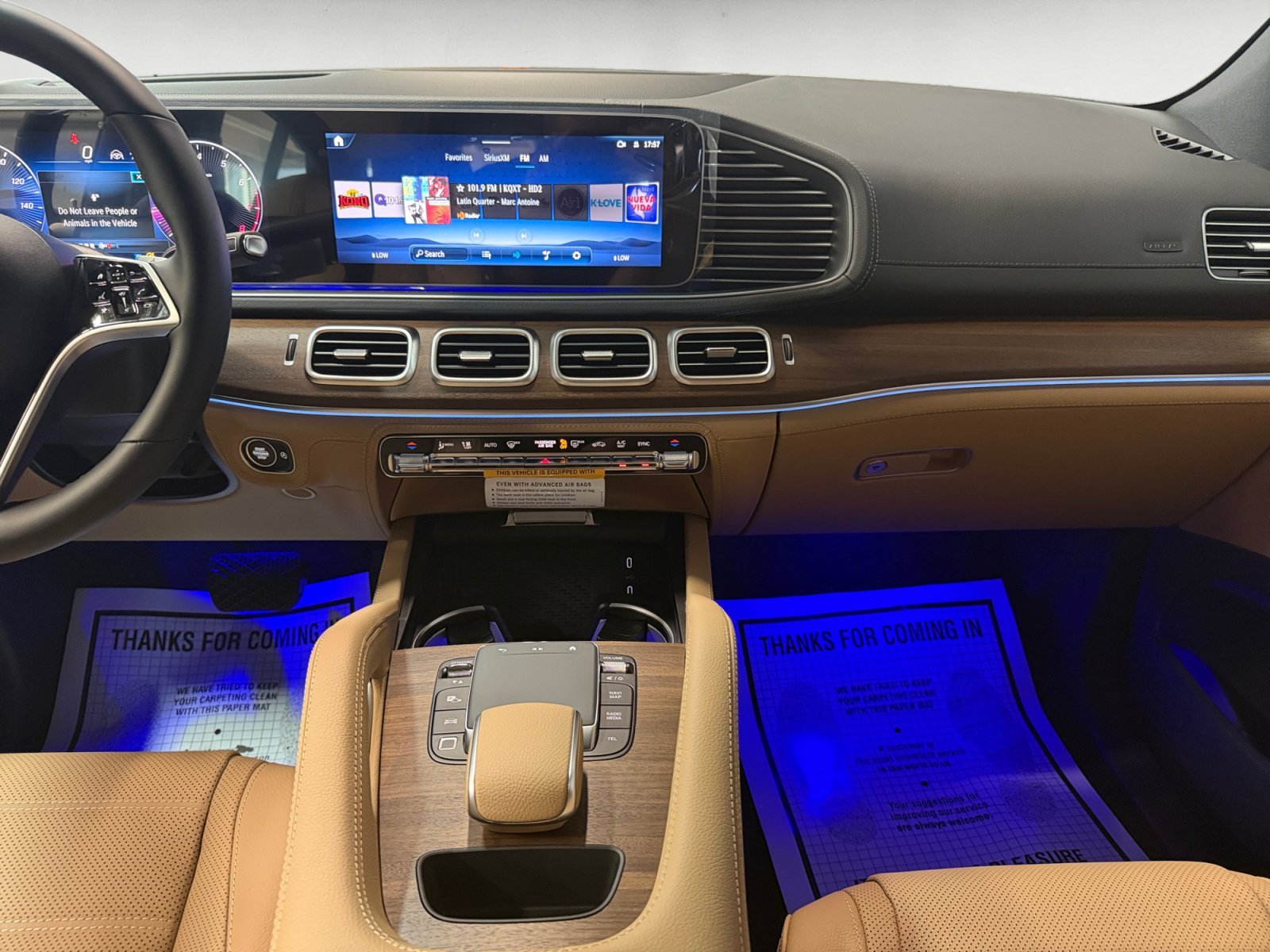 New 2026 MANUFAKTUR Ireland Mid Green Metallic Mercedes-Benz GLE 350 image 12