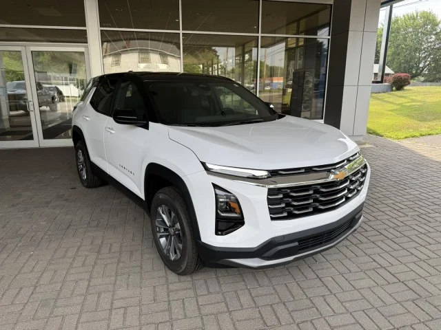 2026 Chevrolet Equinox LT - Photo 8