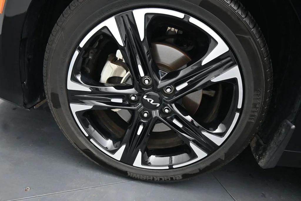 Used 2024 Black Kia GT-Line image 15