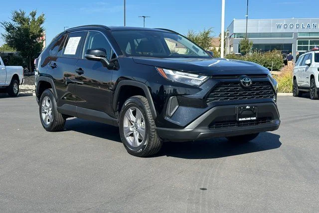 Used 2025 Black Toyota XLE image 1