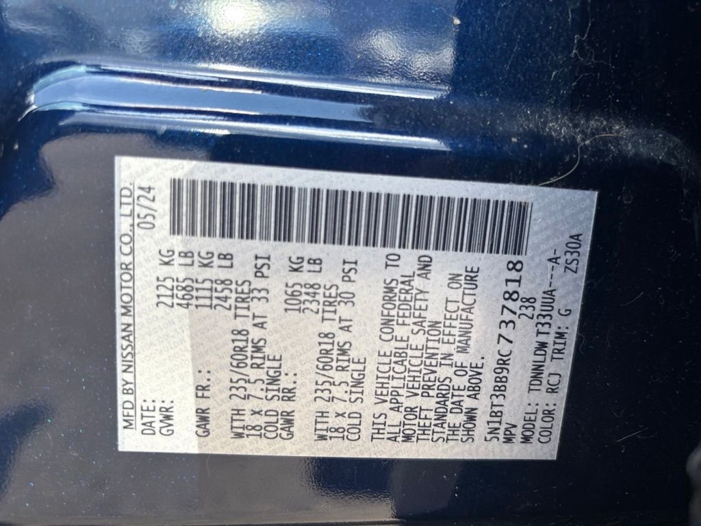Used 2024 Blue Nissan SV image 11