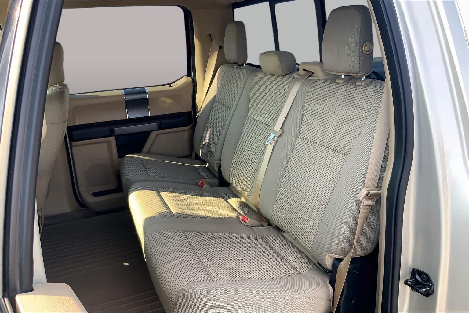 Used 2017 White Gold Ford XLT image 19