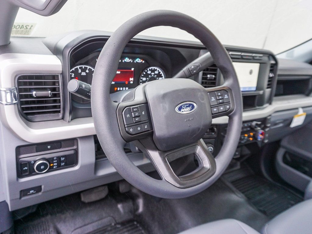 New 2024 Oxford White Ford XL image 15