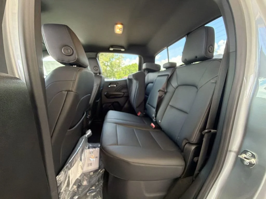 New 2026 Sterling Metallic GMC Elevation image 18
