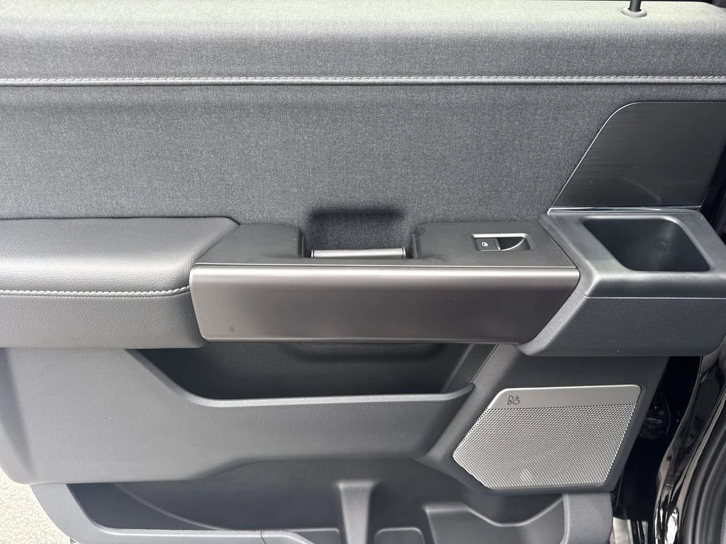 New 2026 Agate Black Metallic Ford Lariat® image 21