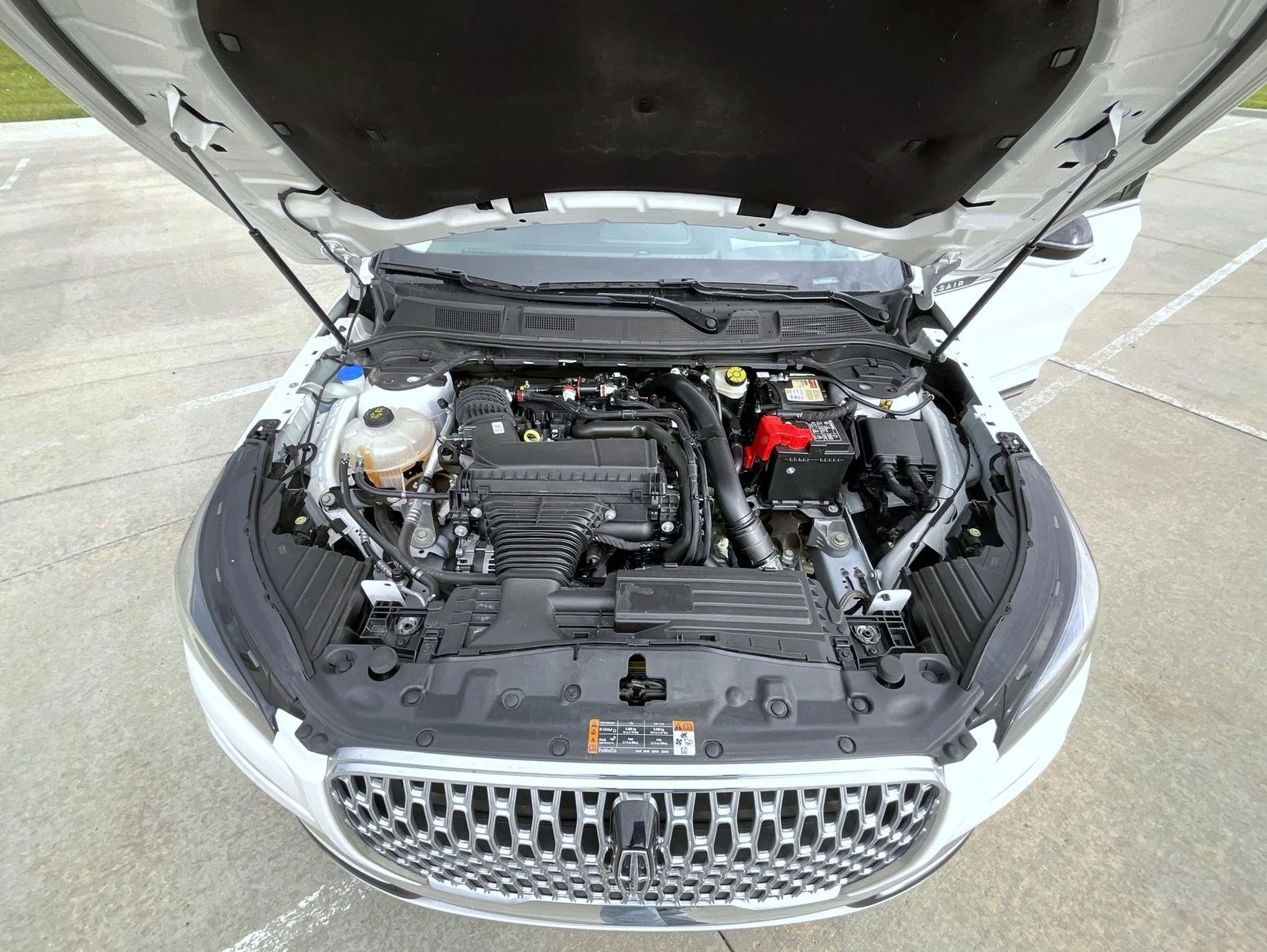 Certified Used 2023 White Lincoln Standard image 24
