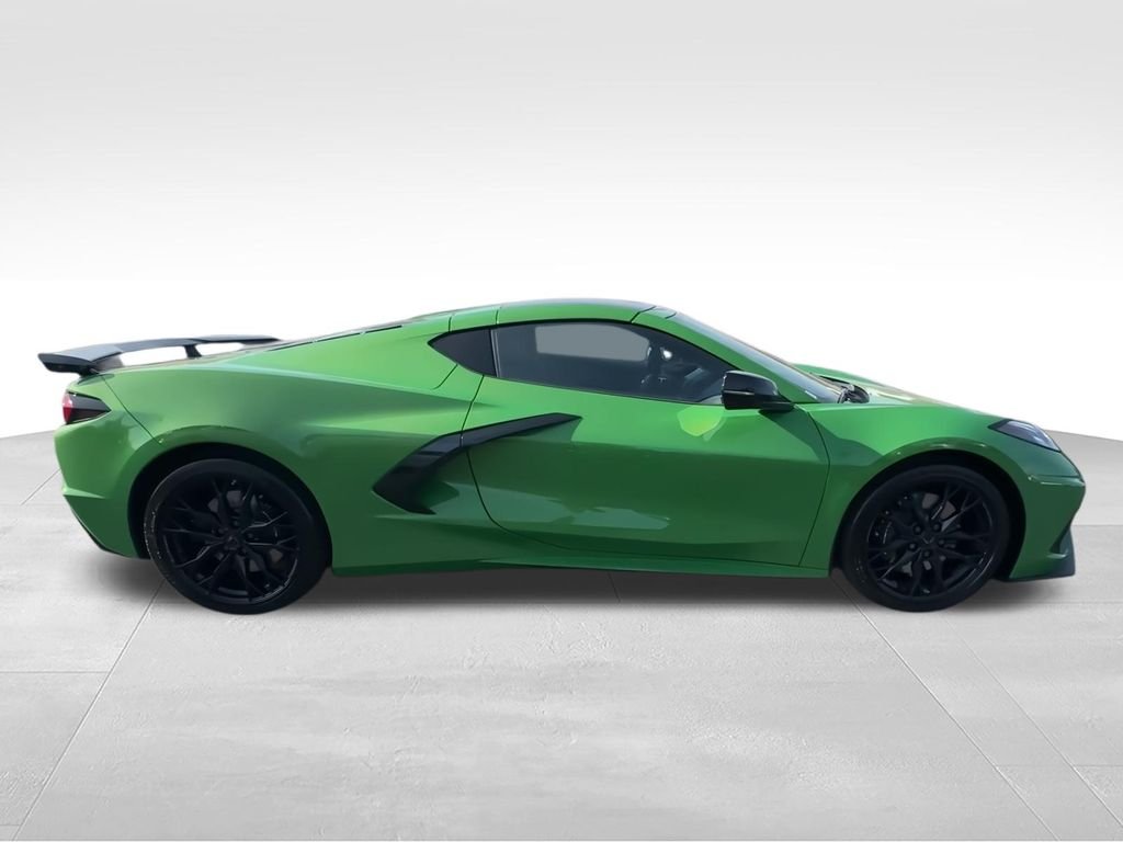 Used 2026 Green Chevrolet Stingray image 9