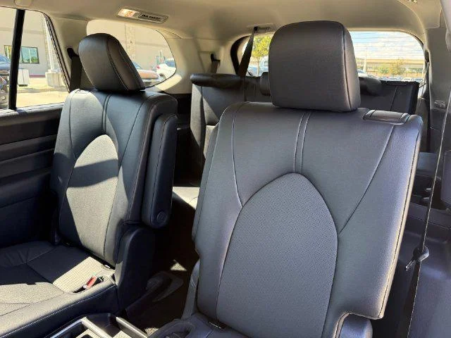 Certified Used 2026 STORM CLOUD Toyota XLE image 27