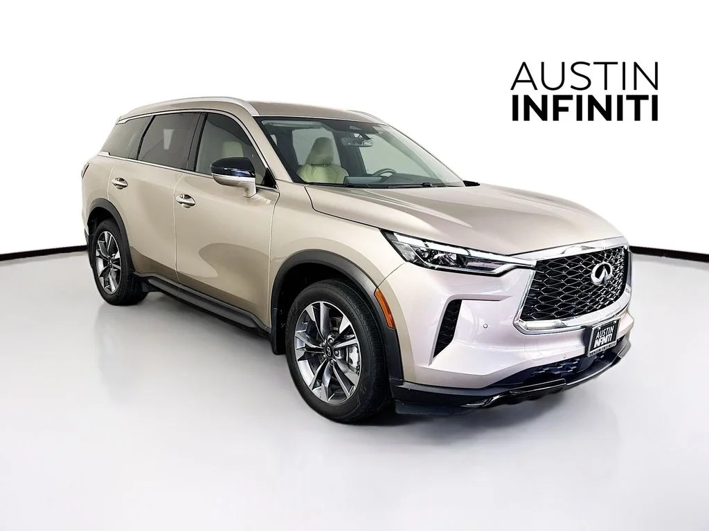 2023 INFINITI QX60 LUXE's photo