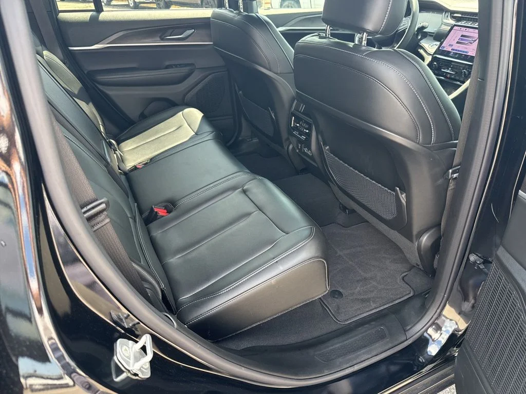 Used 2025 Black Jeep Limited image 15