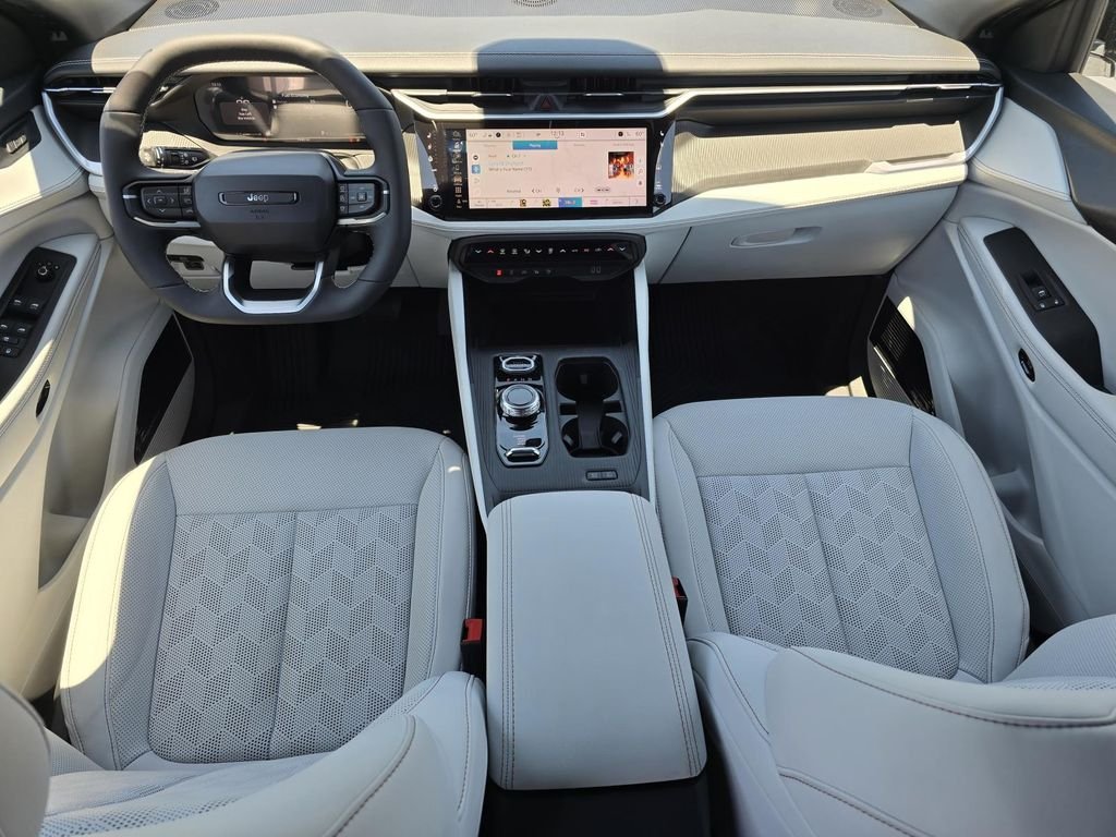2026 Jeep Cherokee Overland - Photo 11