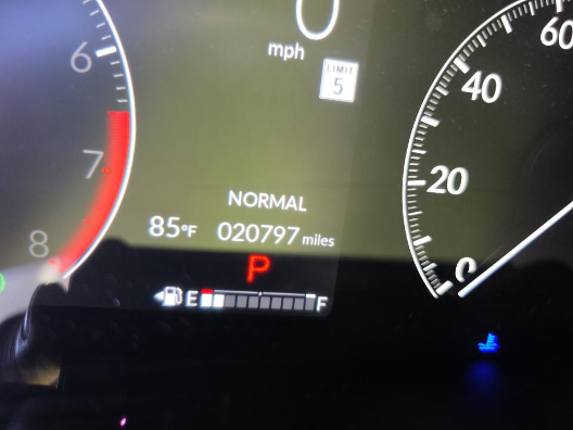 Used 2023  Honda LX image 15