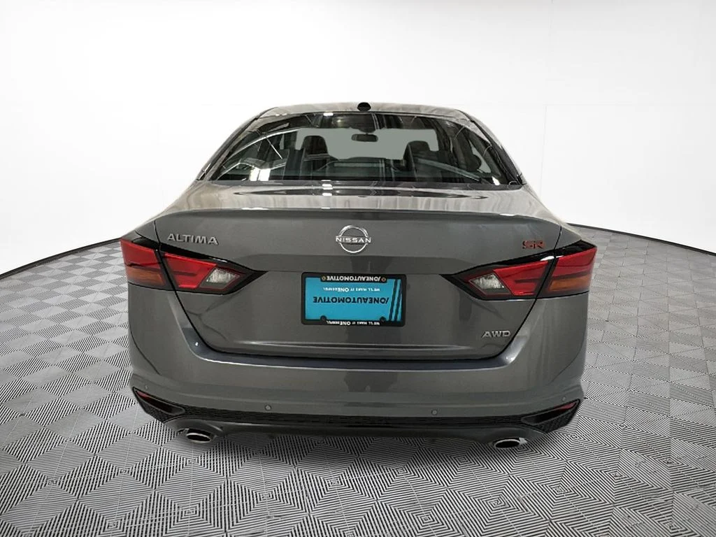 New 2026 Gray Nissan 2.5 SR image 10