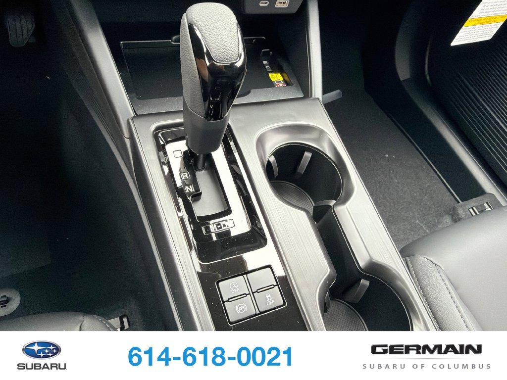New 2026 CRYSTAL WHITE PEARL Subaru Premium image 24