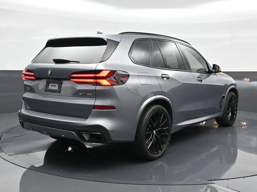 Certified Used 2024 Gray BMW sDrive40i image 5