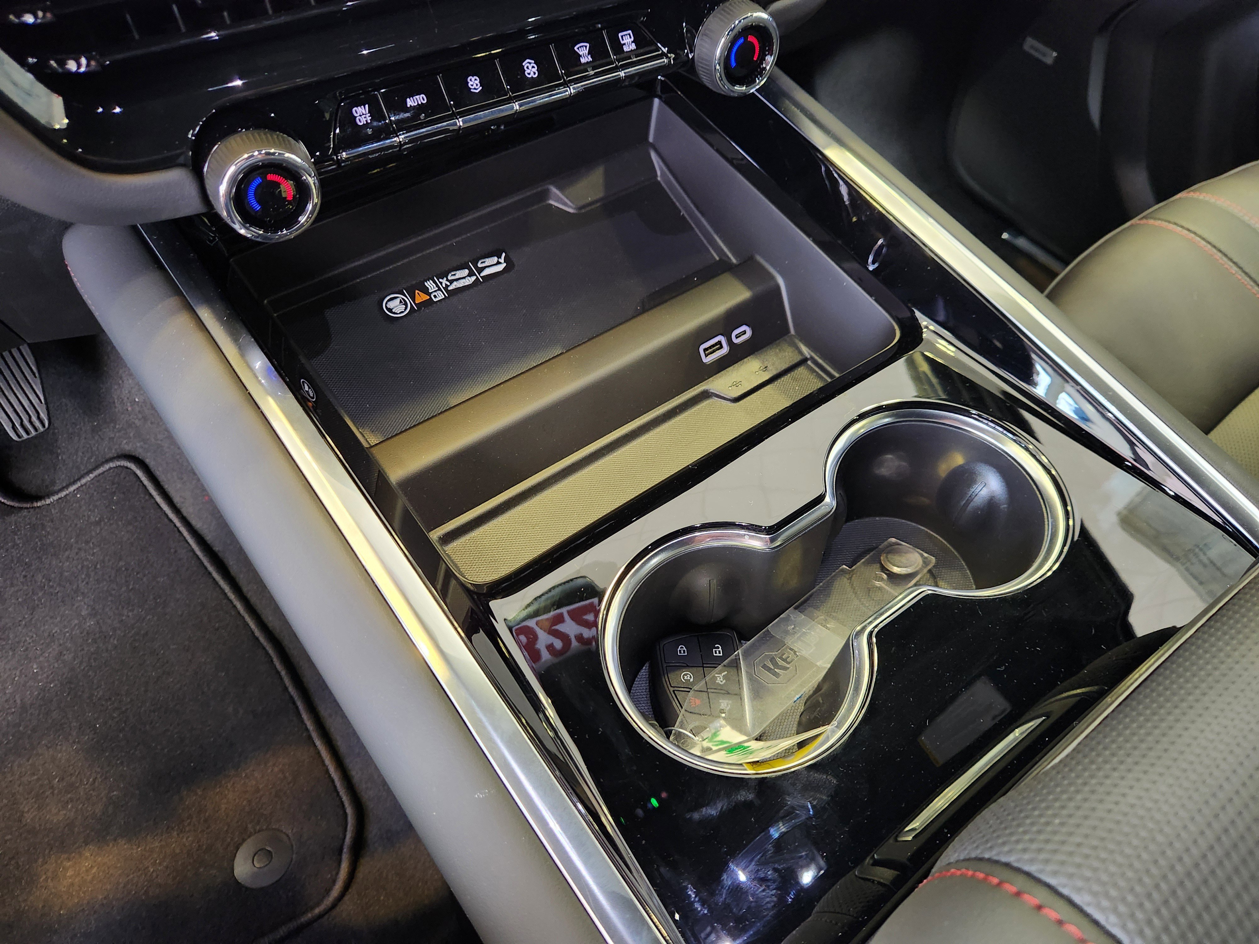 2025 Chevrolet Suburban RST White at Classic Elite Chevrolet Hwy 6