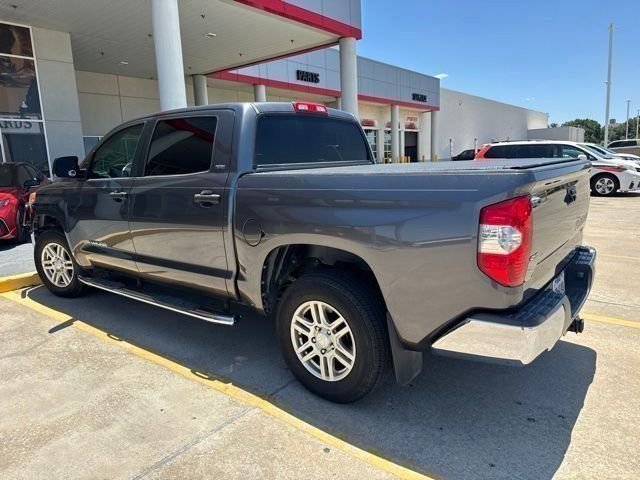 Used 2017 Gray Toyota SR5 image 4