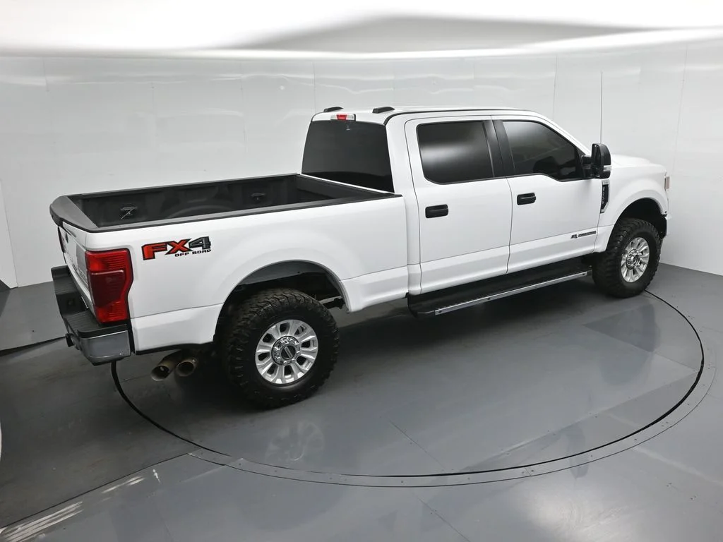 Used 2021 White Ford XLT image 35