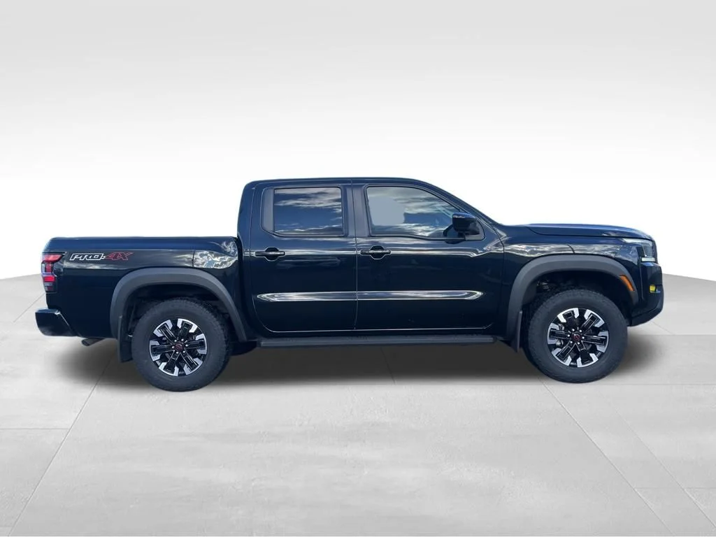 2022 Nissan Frontier PRO-4X - Photo 23