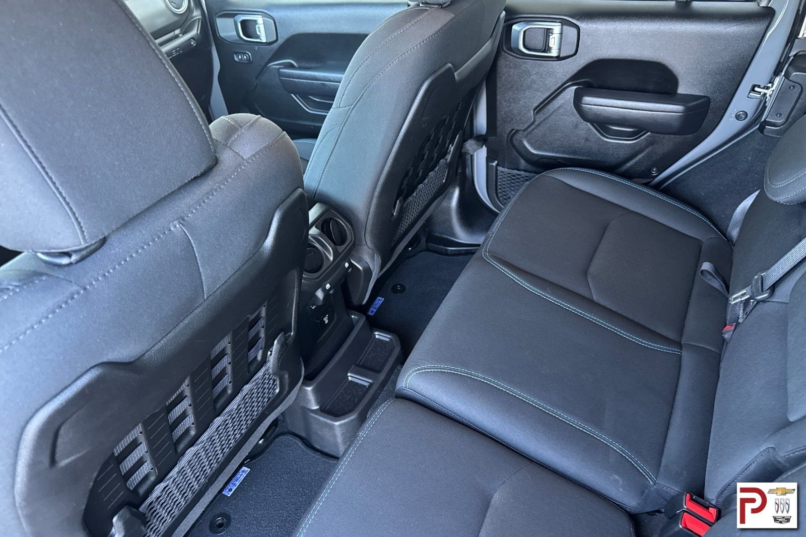 Used 2022 Gray Jeep Unlimited Rubicon image 14