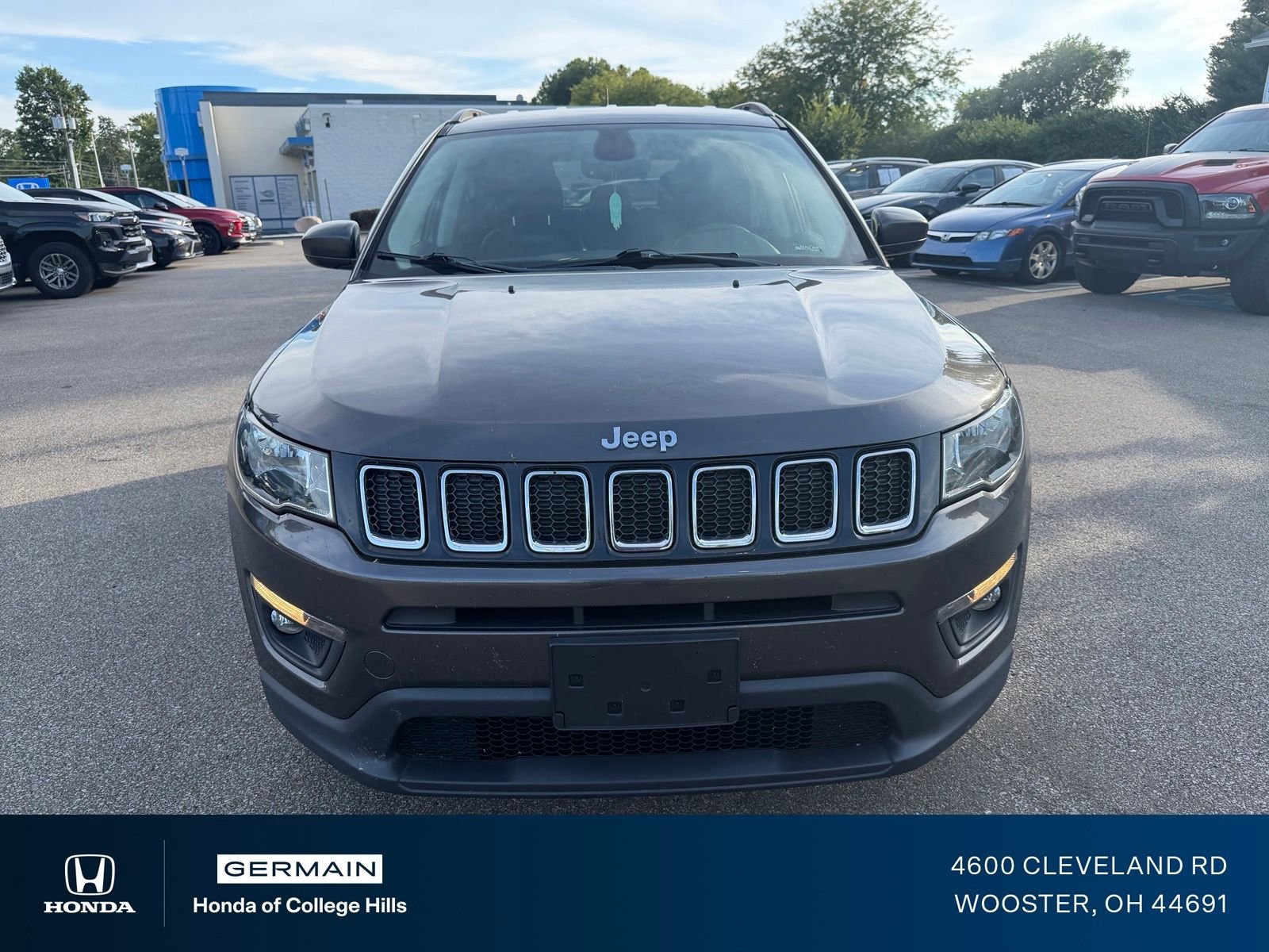 Used 2018 Jeep Compass Latitude with VIN 3C4NJDBBXJT162389 for sale in Wooster, OH