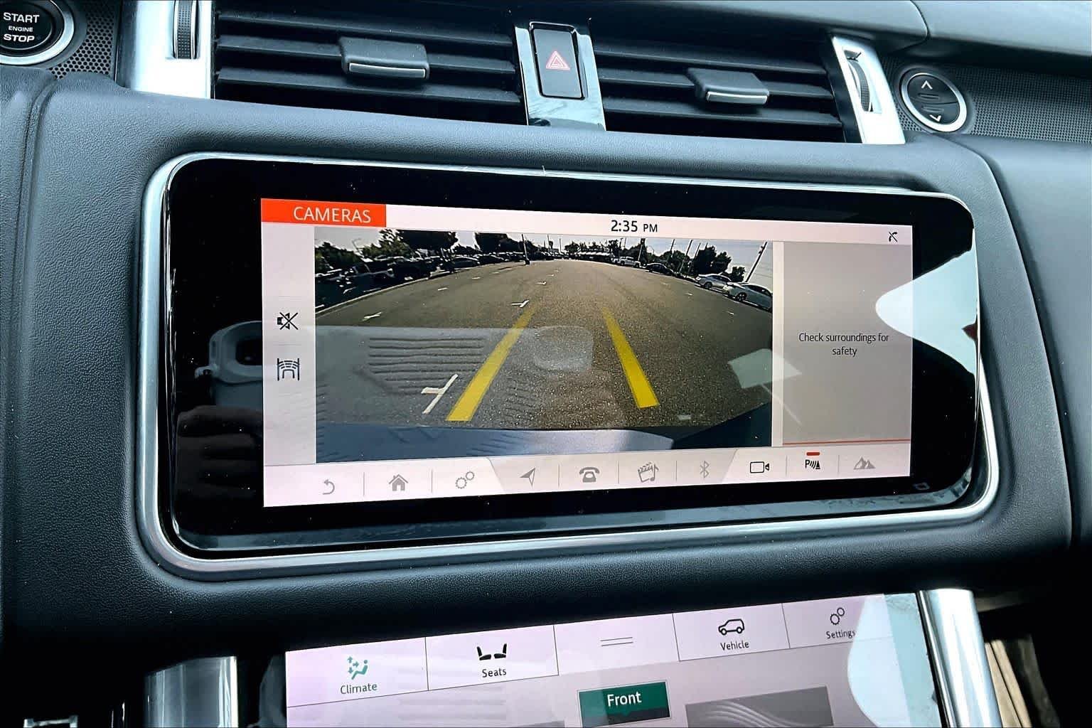 Used 2019 Byron Blue Metallic Land Rover HSE Dynamic image 26
