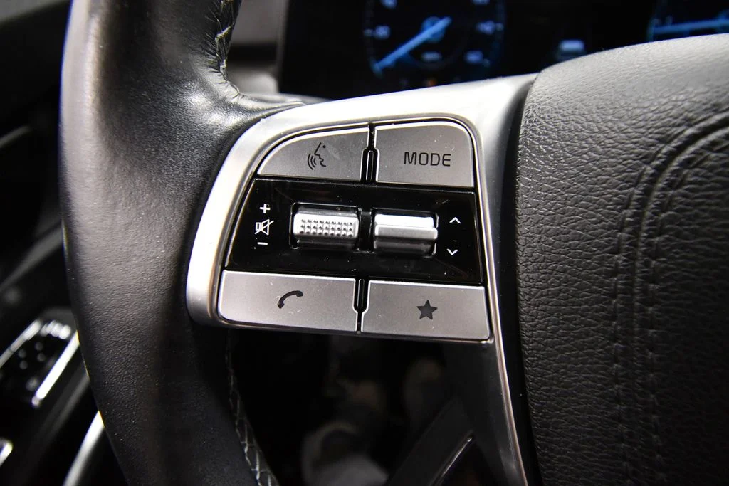 Certified Used 2023 Black Kia SX X-Line image 21