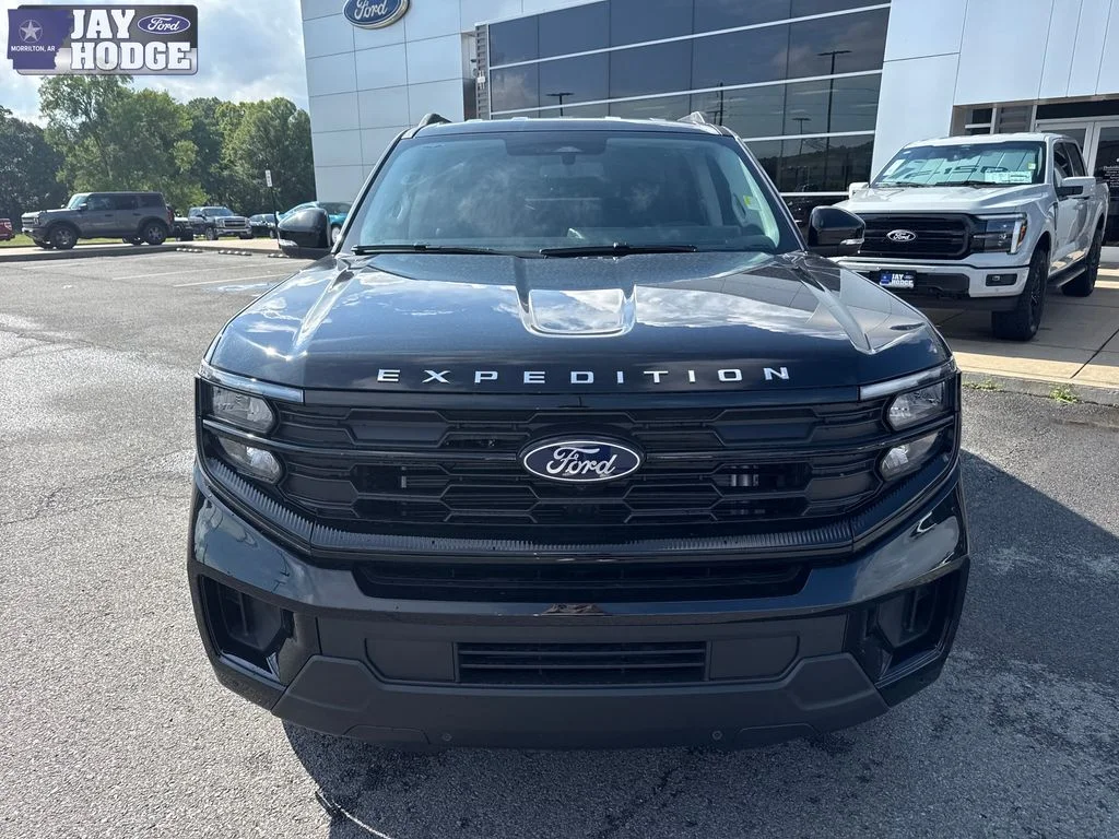 New 2026 Agate Black Metallic Ford Active image 15