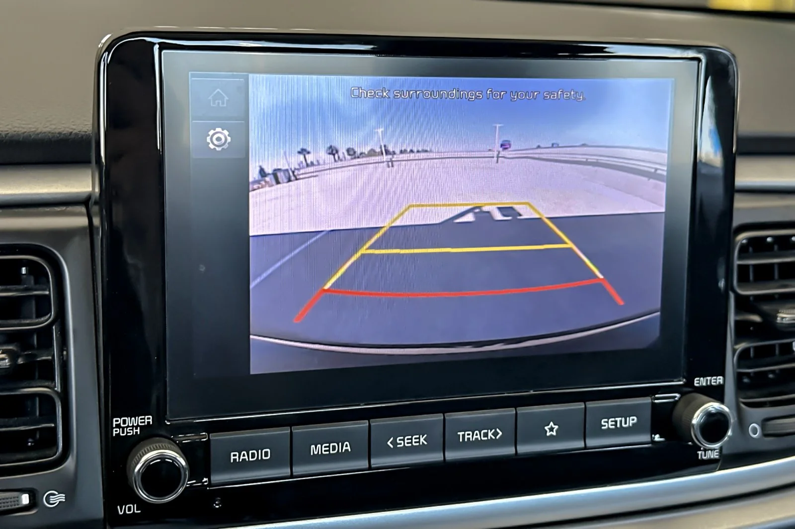 Used 2022 BLACK Kia LX image 17
