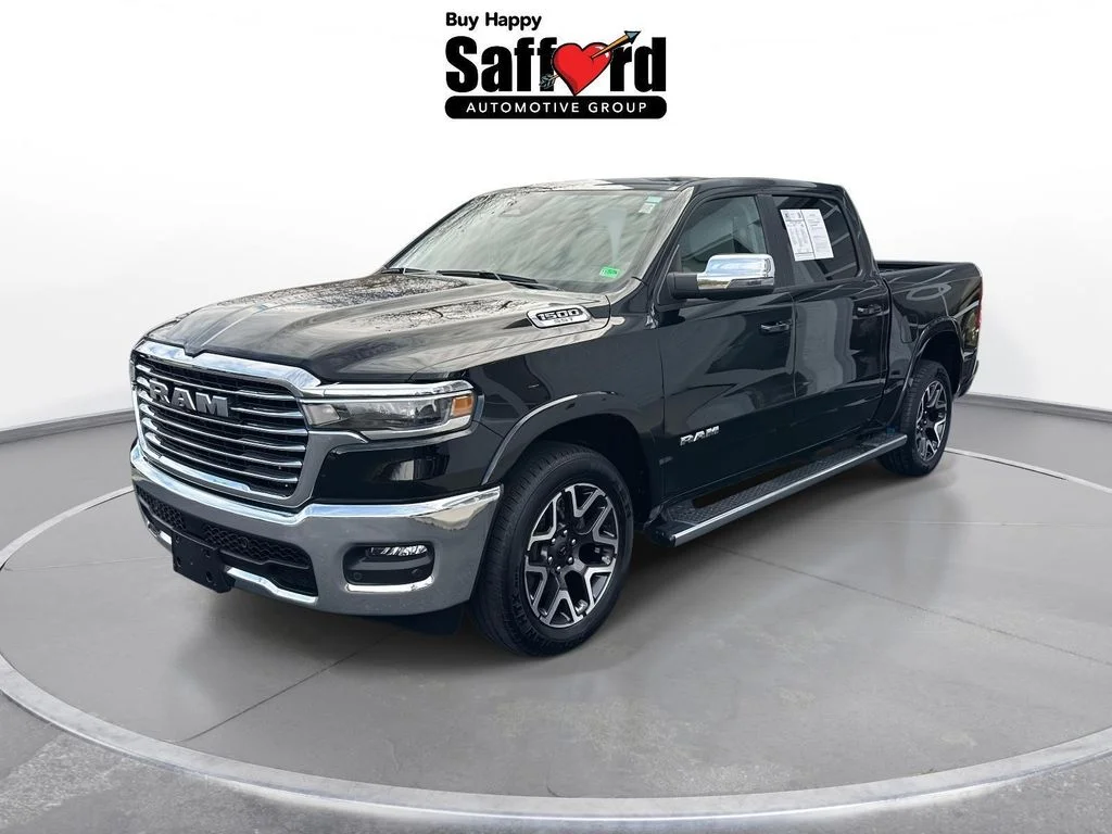 2025 RAM 1500 Laramie 4x4 Crew Cab 5'7's photo