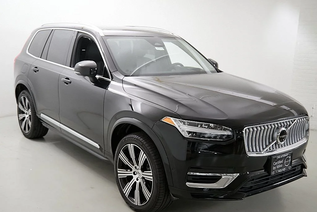 Used 2024 Black Volvo Ultimate image 4