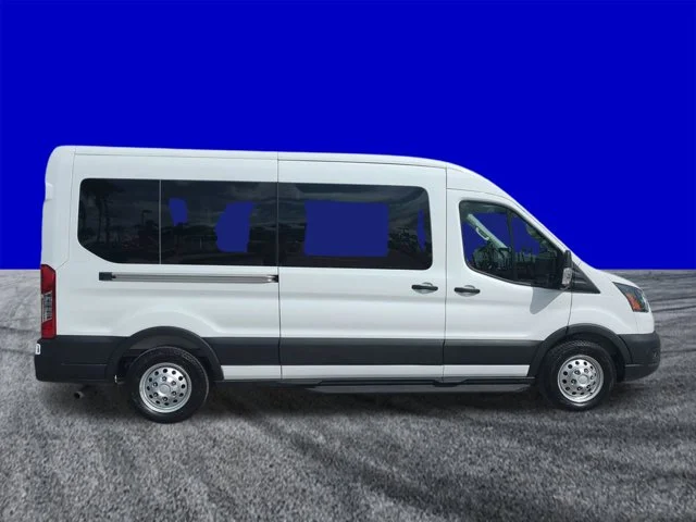 2025 Ford Transit Passenger Van XL - Photo 3