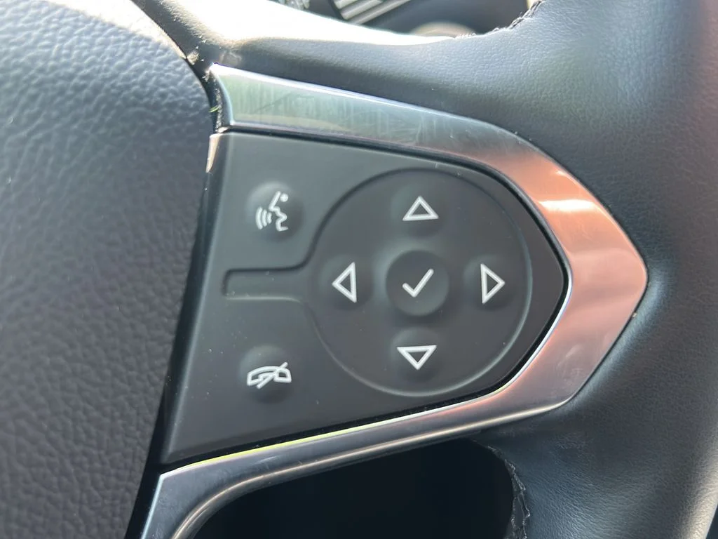 Used 2023 Black Chevrolet LT Leather image 17