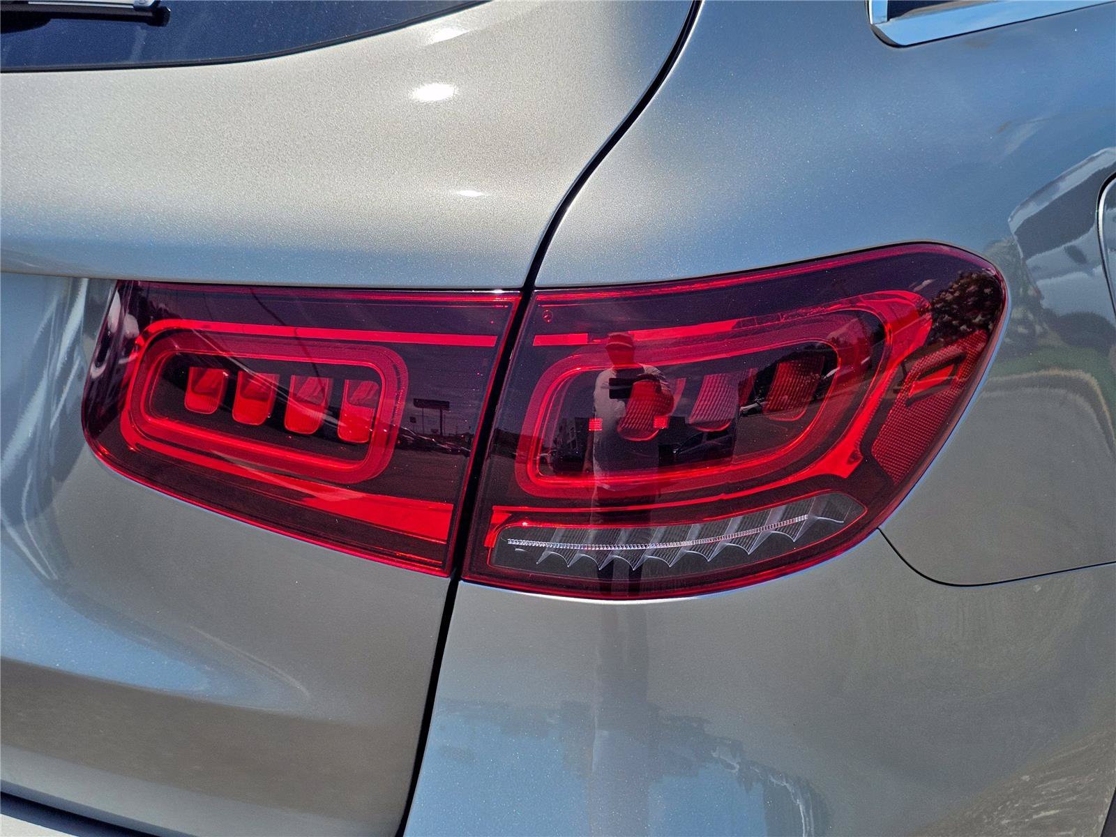 2020 Mercedes-Benz GLC GLC300 - Photo 9