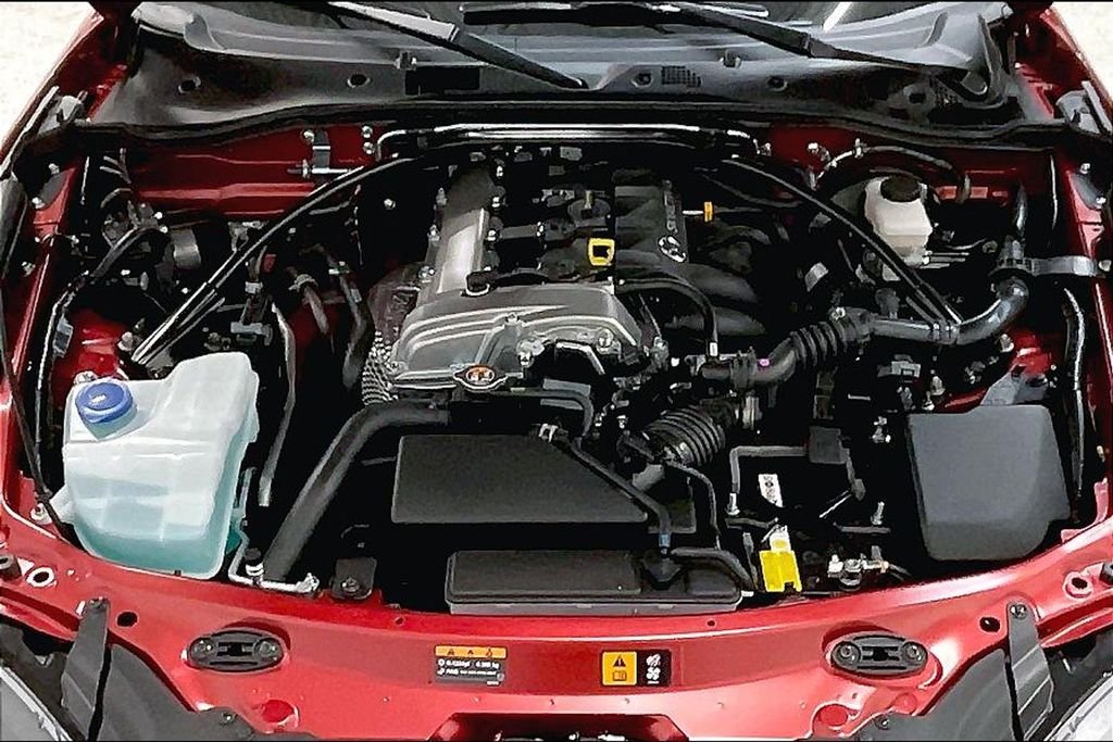 2025 Mazda MX-5 Miata Grand Touring - Photo 11