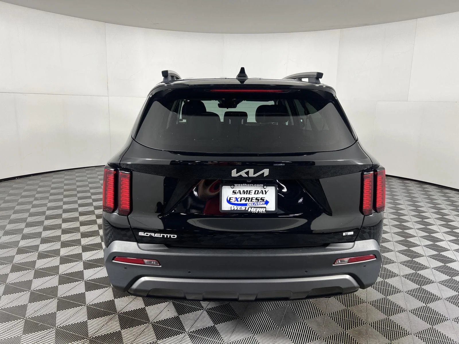 Used 2023 Ebony Black Kia X-Line S image 7