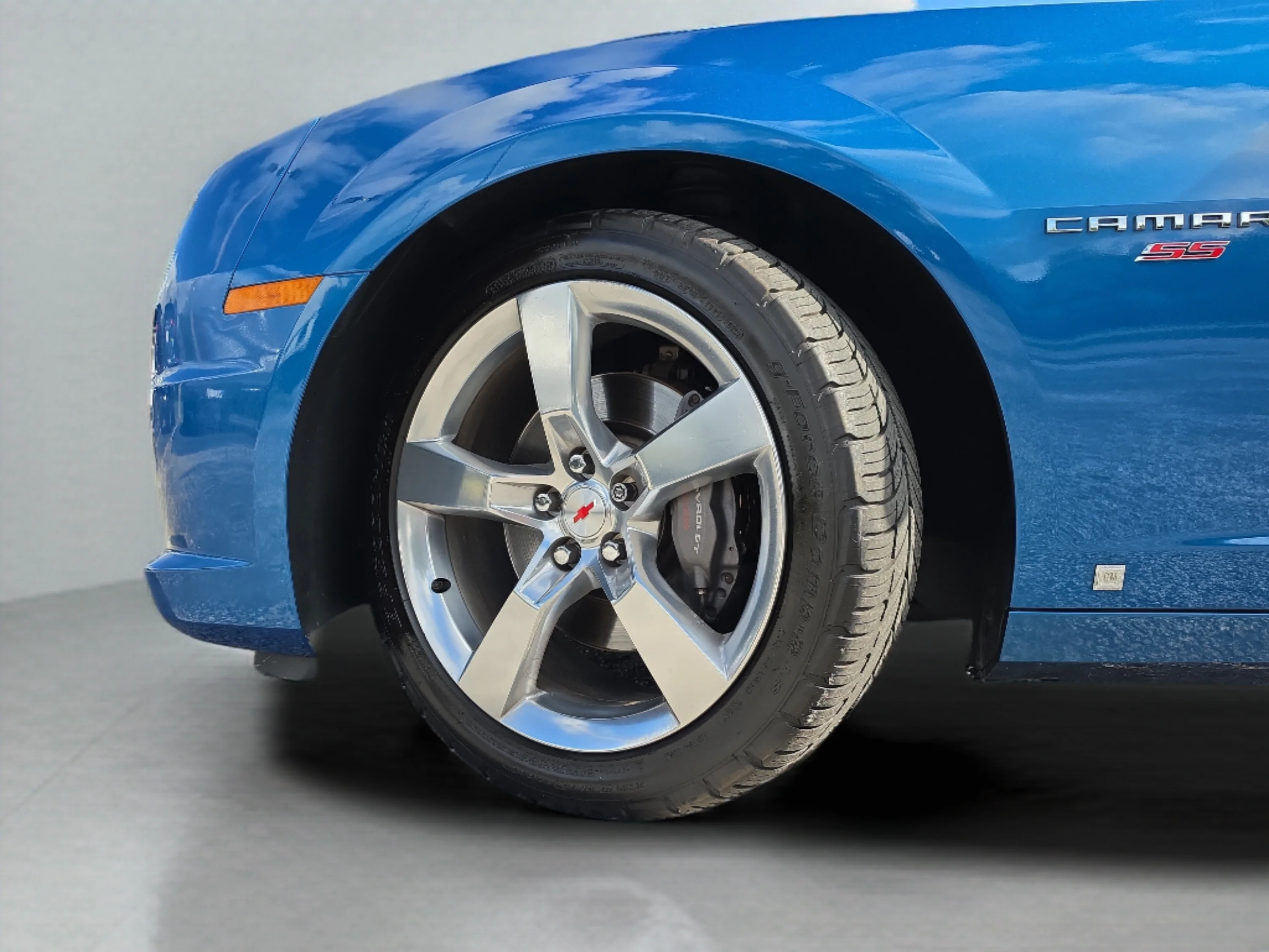Used 2010 Aqua Blue Metallic Chevrolet 2SS image 36