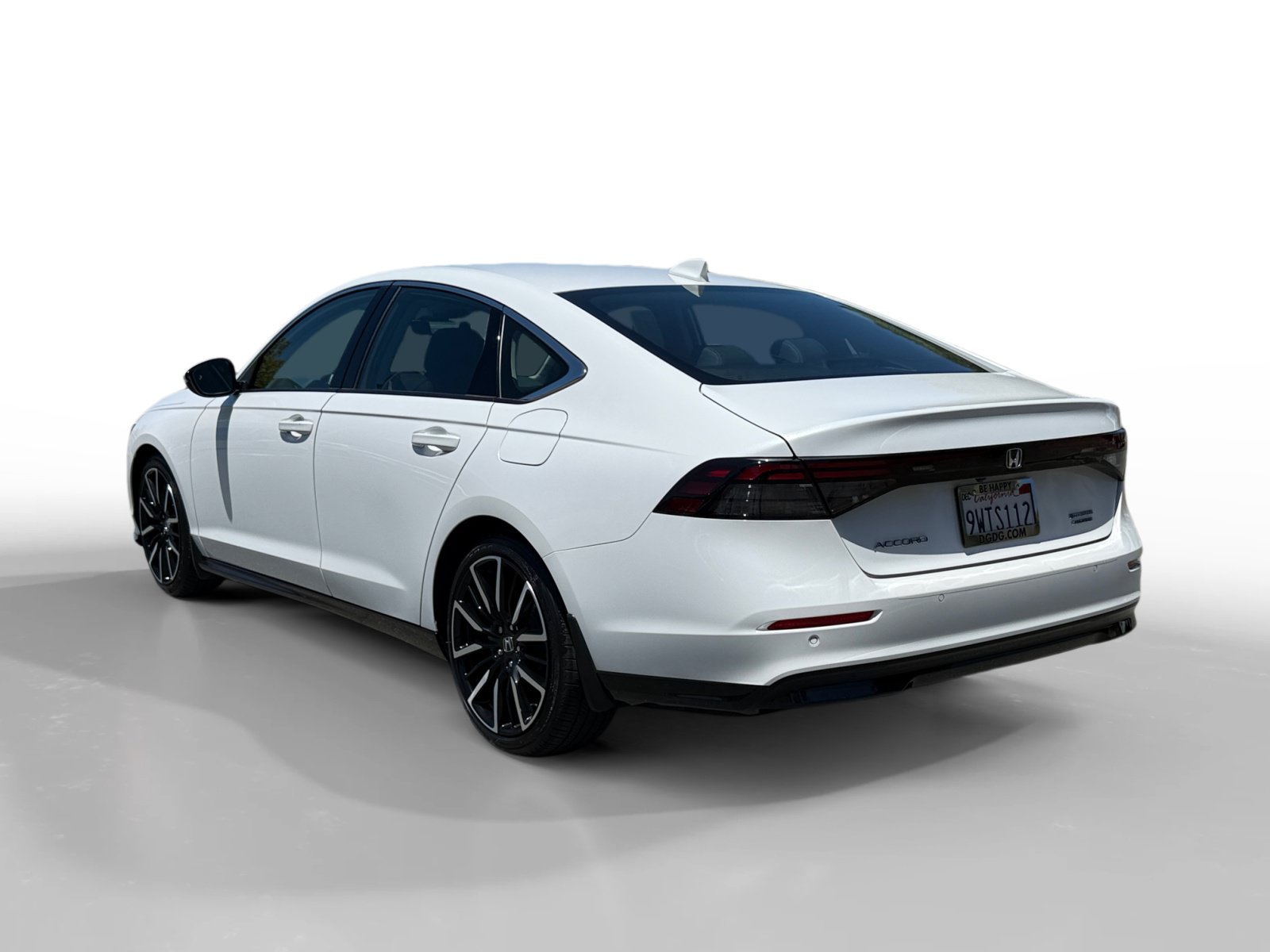 Used 2025 Platinum White Pearl Honda Touring image 3