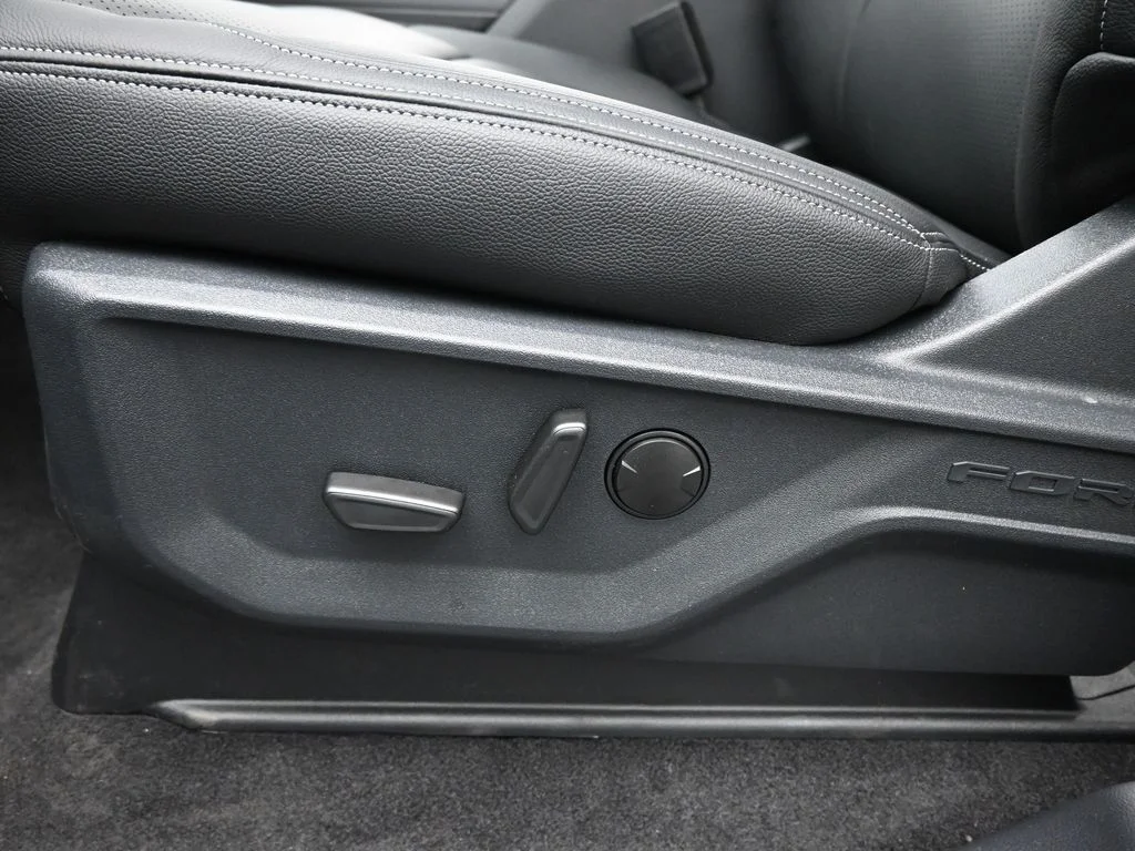 New 2026 Gray Ford XLT image 10