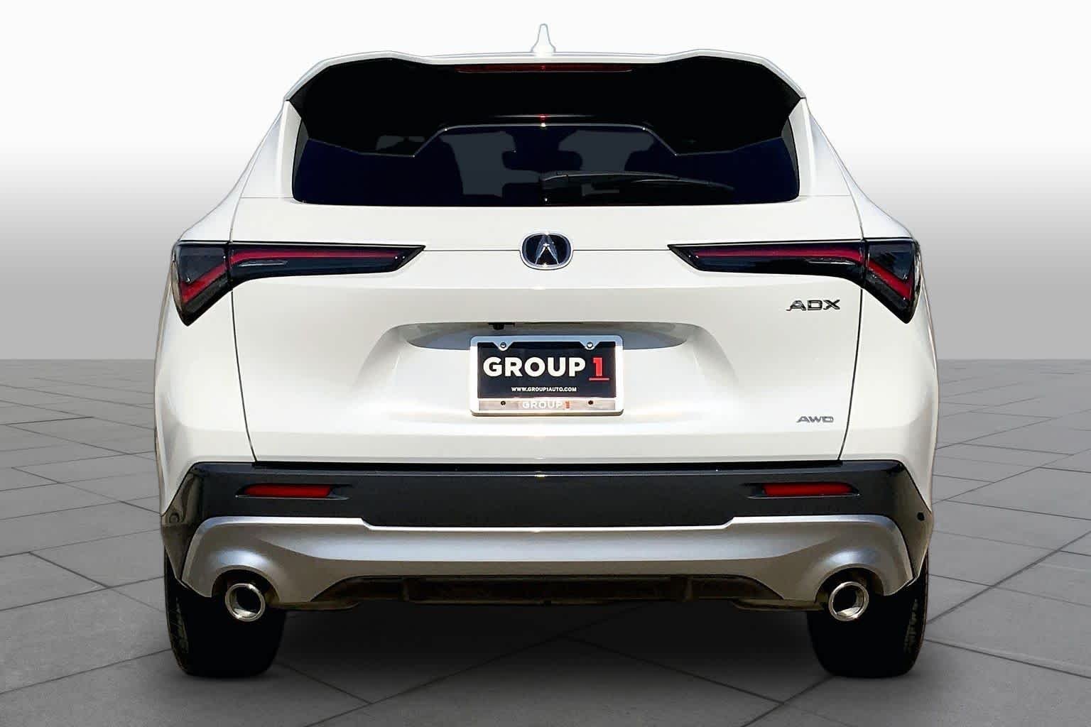 Used 2025 Platinum White Pearl Acura  image 5