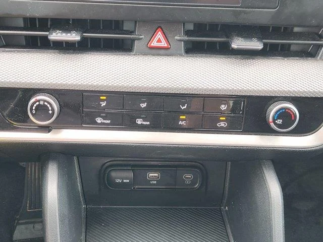 Used 2025 Gravity Gray KIA LX Front-Wheel Drive image 20