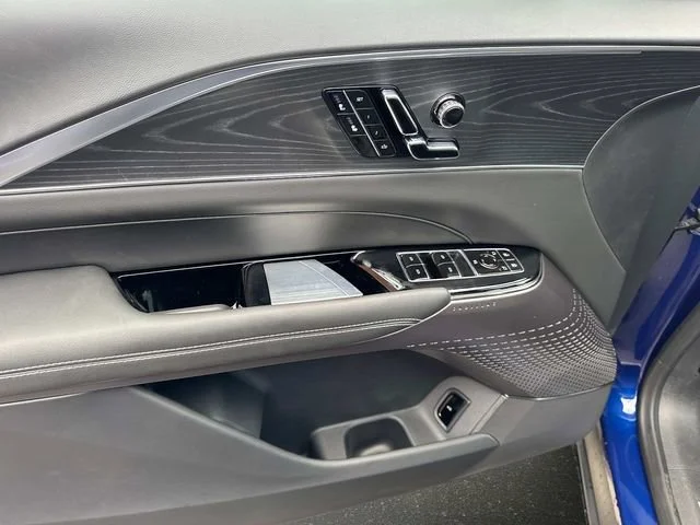 2025 Cadillac LYRIQ Sport 1 - Photo 39