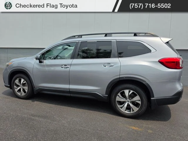 Used 2021 Ice Silver Metallic Subaru Premium image 4